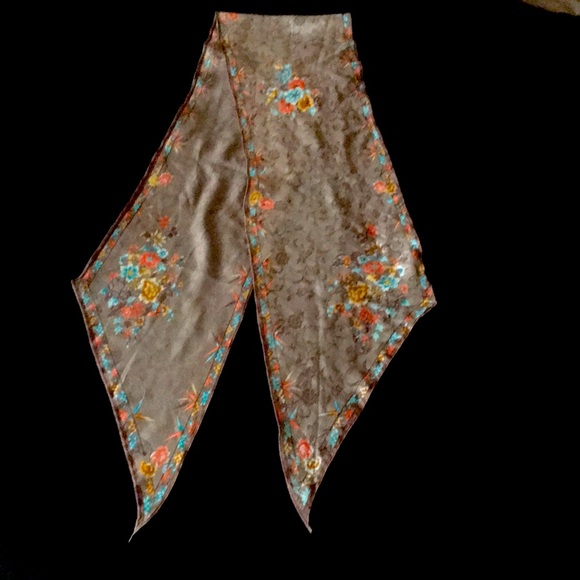 Oscar de la Renta Silk Scarf - Picture 1 of 6